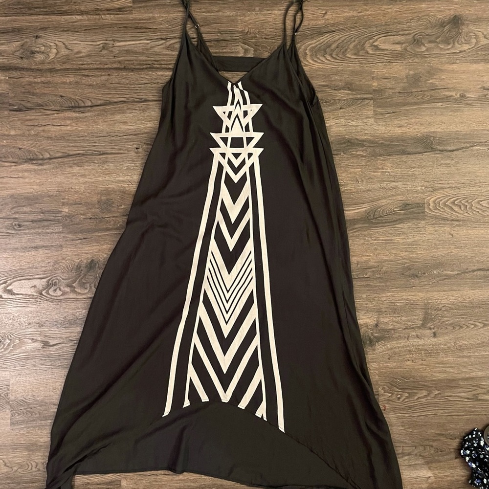Billabong Black and White Maxi Dress
